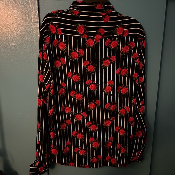 Vintage Patterned Button-Up Shirt - Picture 3 of 4